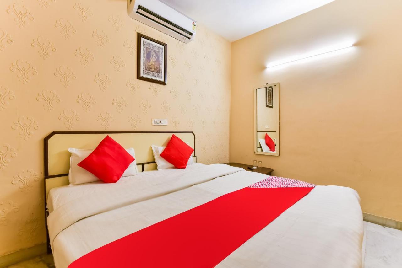 Oyo 72463 Hotel Sunder Palace Τζοντχπούρ Εξωτερικό φωτογραφία